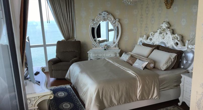Palm Wongamat Luxury Apartment Pattaya Thailand